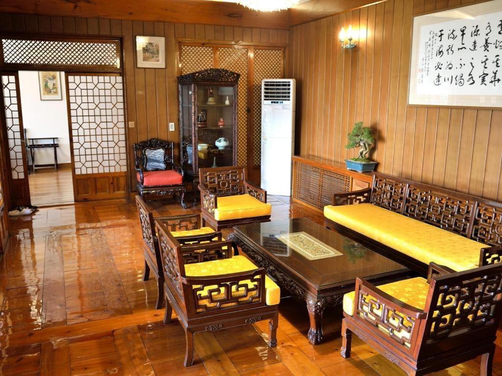 Bonum 1957 Hanok And Boutique Seul Exterior foto