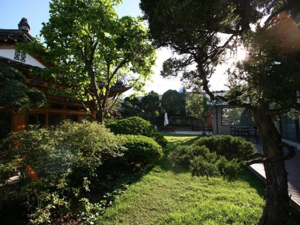 Bonum 1957 Hanok And Boutique Seul Exterior foto