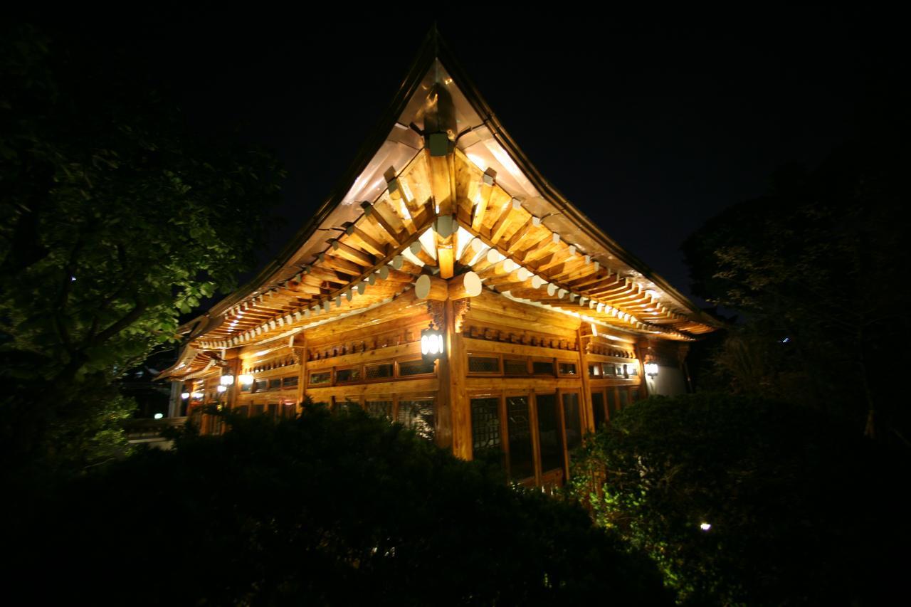 Bonum 1957 Hanok And Boutique Seul Exterior foto